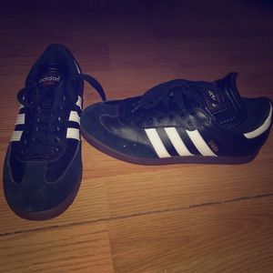 Adidas Samba Classics
